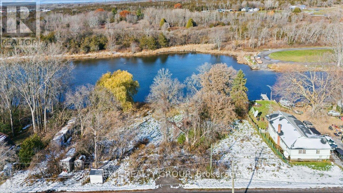 82 Queen Street, Tyendinaga, Ontario  K0K 3A0 - Photo 3 - X12545998