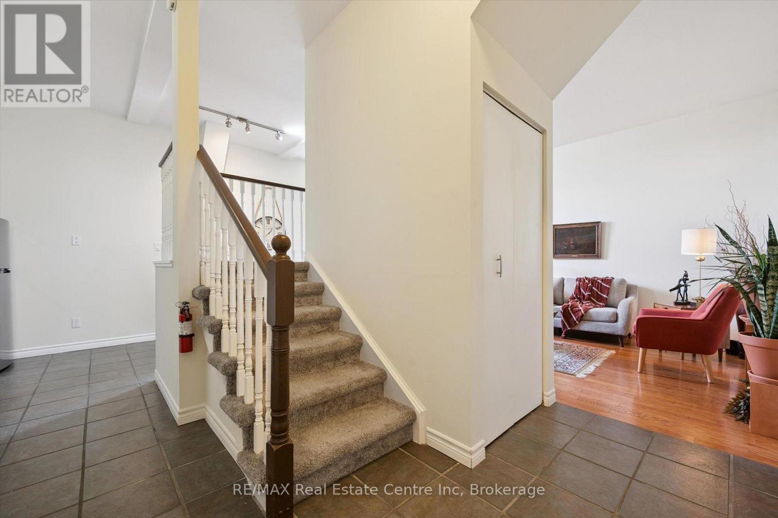 204 - 200 Woolwich Street, Guelph, Ontario  N1H 3V7 - Photo 13 - X12546090