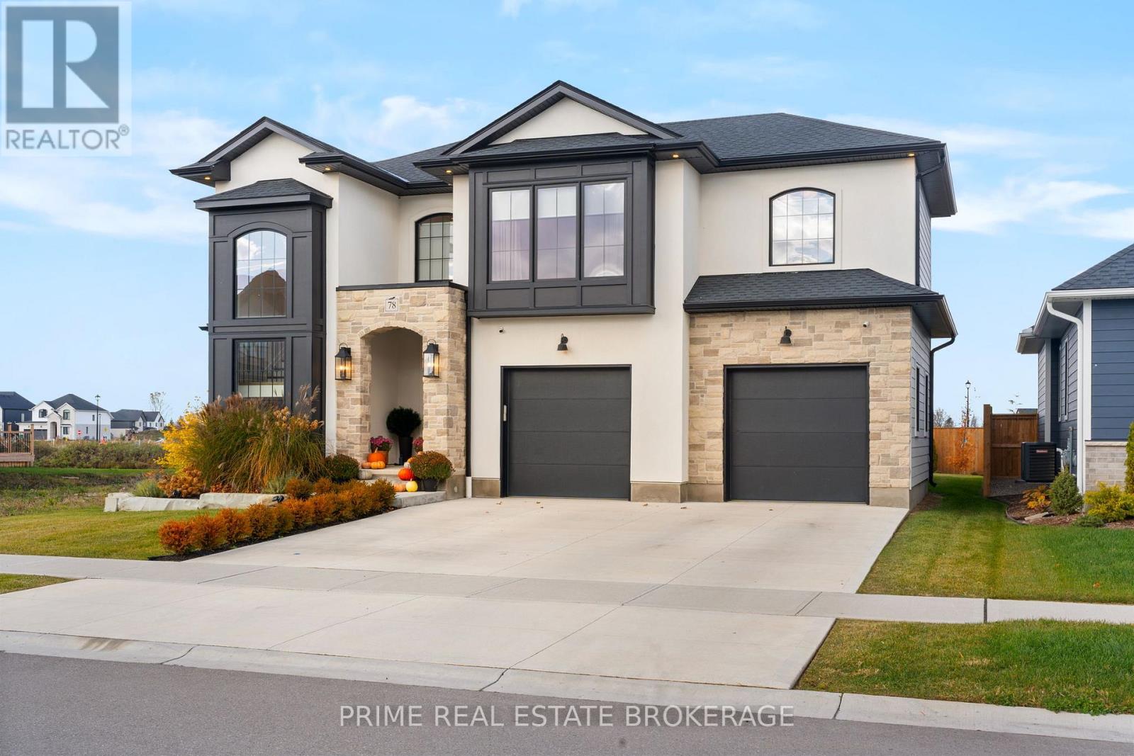 78 Optimist Drive, Southwold, Ontario  N5P 0G3 - Photo 2 - X12546064