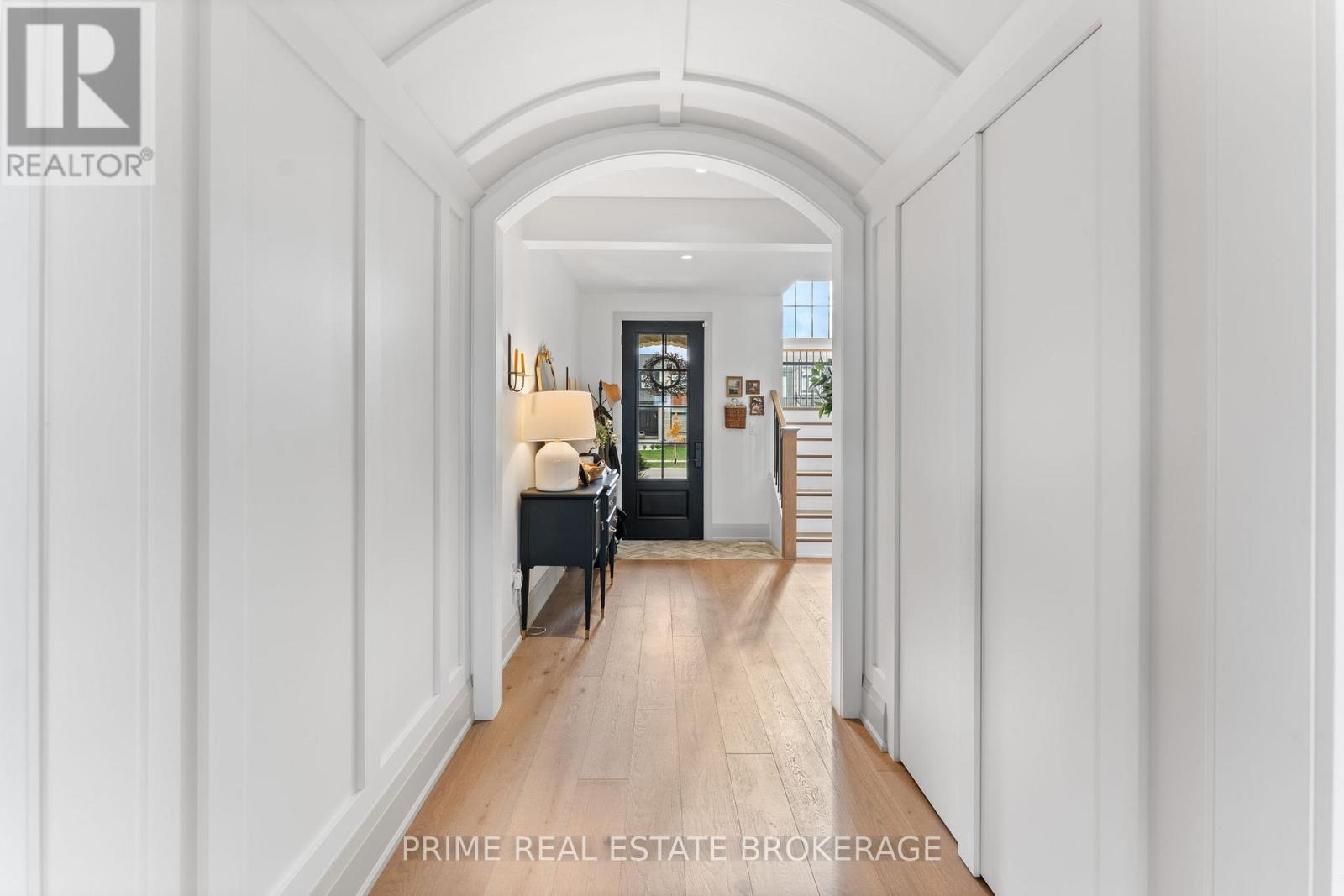 78 Optimist Drive, Southwold, Ontario  N5P 0G3 - Photo 7 - X12546064