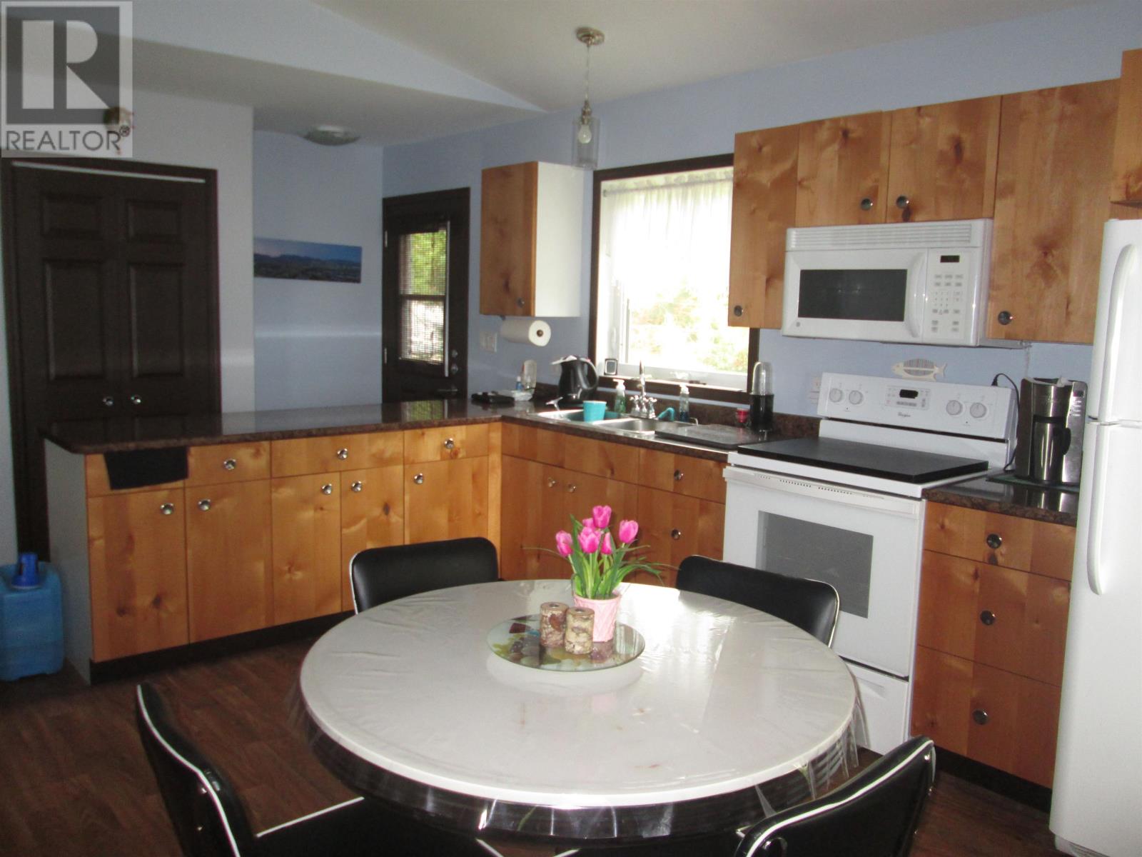 28 Parker Lane, Ignace, Ontario  P0T 1T0 - Photo 5 - TB252916