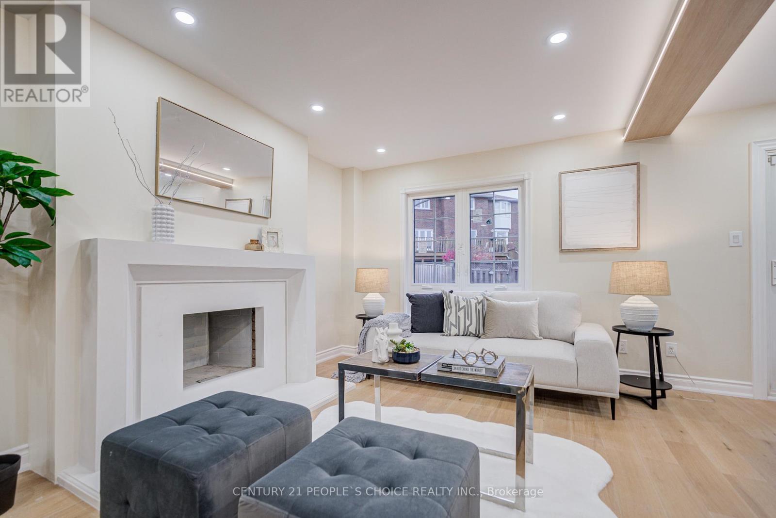 126 Summitcrest Drive, Richmond Hill, Ontario  L4S 1A9 - Photo 12 - N12545788