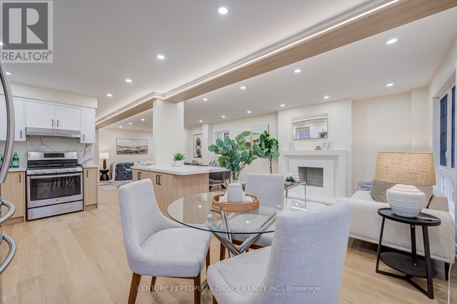 126 Summitcrest Drive, Richmond Hill, Ontario  L4S 1A9 - Photo 15 - N12545788