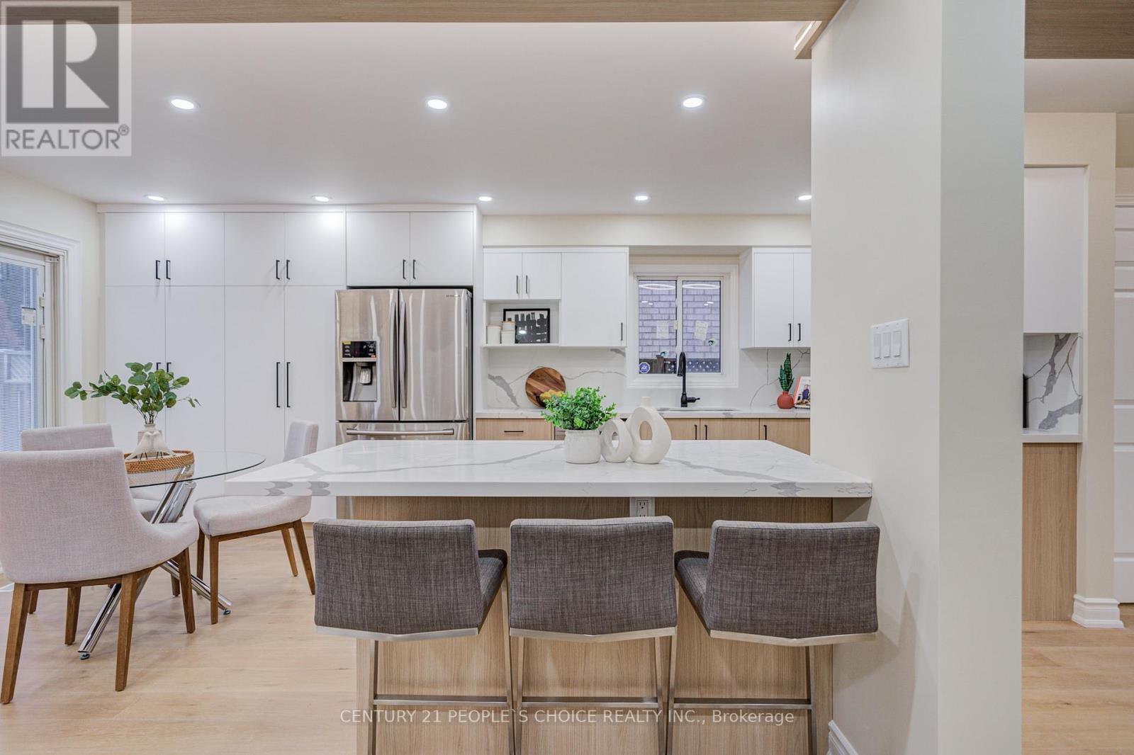 126 Summitcrest Drive, Richmond Hill, Ontario  L4S 1A9 - Photo 18 - N12545788