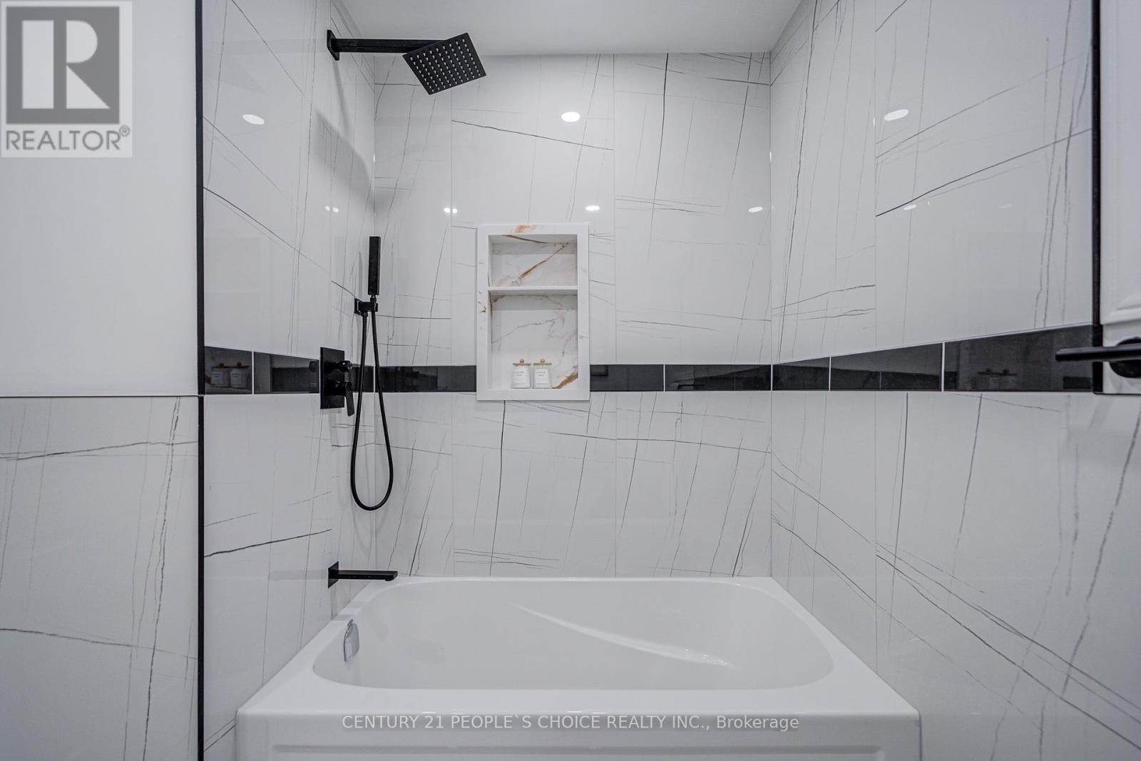 126 Summitcrest Drive, Richmond Hill, Ontario  L4S 1A9 - Photo 32 - N12545788