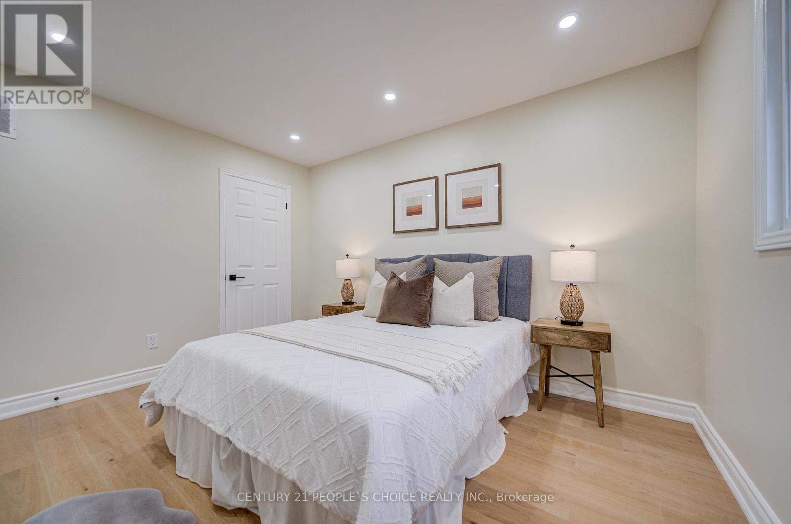 126 Summitcrest Drive, Richmond Hill, Ontario  L4S 1A9 - Photo 34 - N12545788