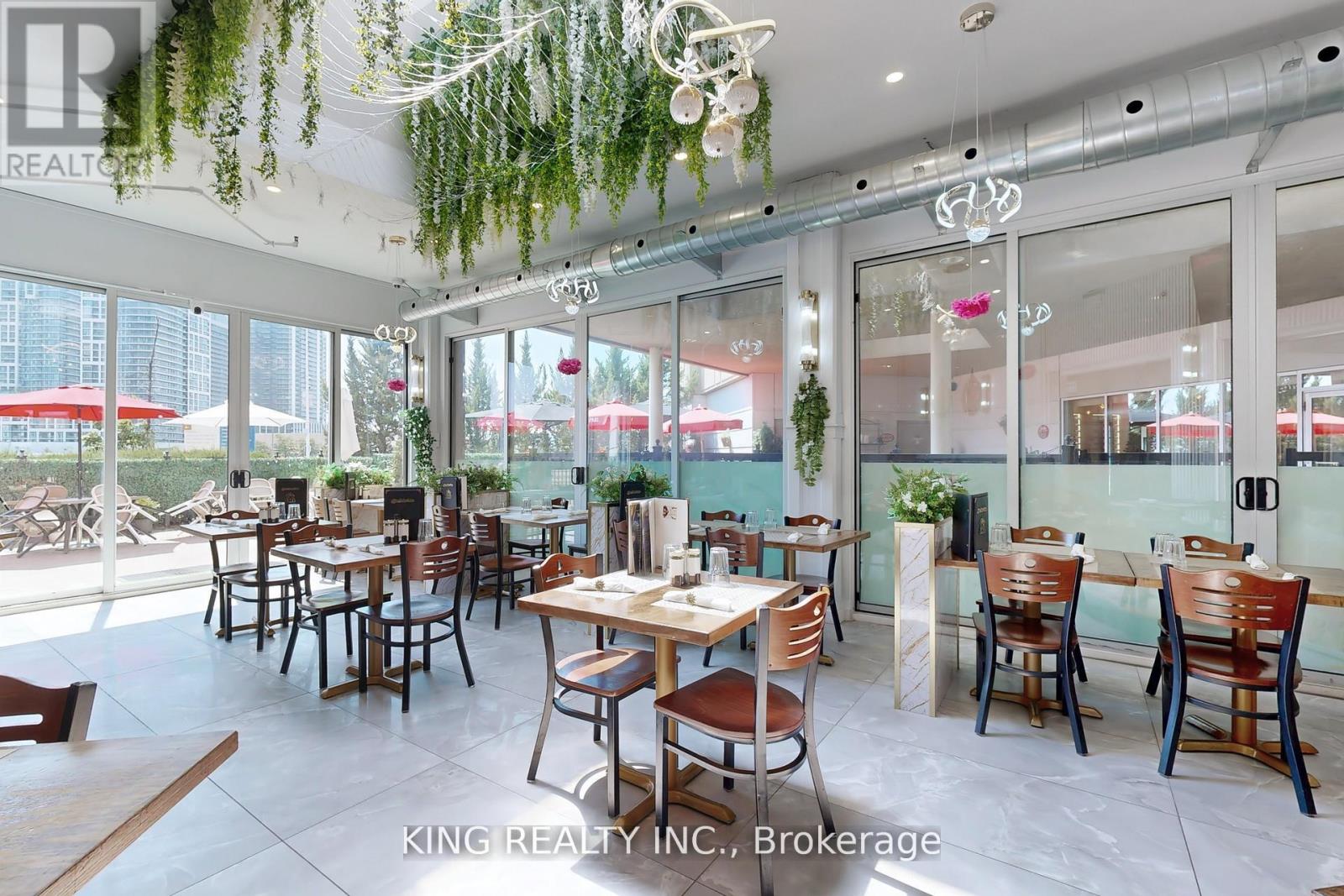 17 - 3175 Rutherford Road, Vaughan, Ontario  L4K 5Y6 - Photo 15 - N12545804