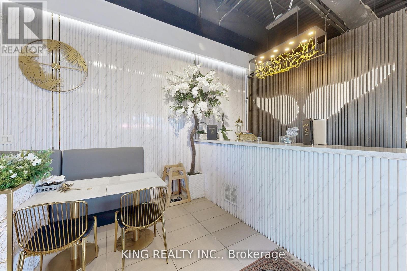 17 - 3175 Rutherford Road, Vaughan, Ontario  L4K 5Y6 - Photo 7 - N12545804