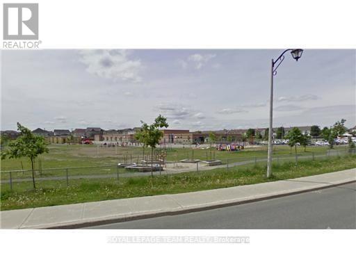 21 Cresthaven Drive, Ottawa, Ontario K2G 7C5 - Photo 10 - X12545886