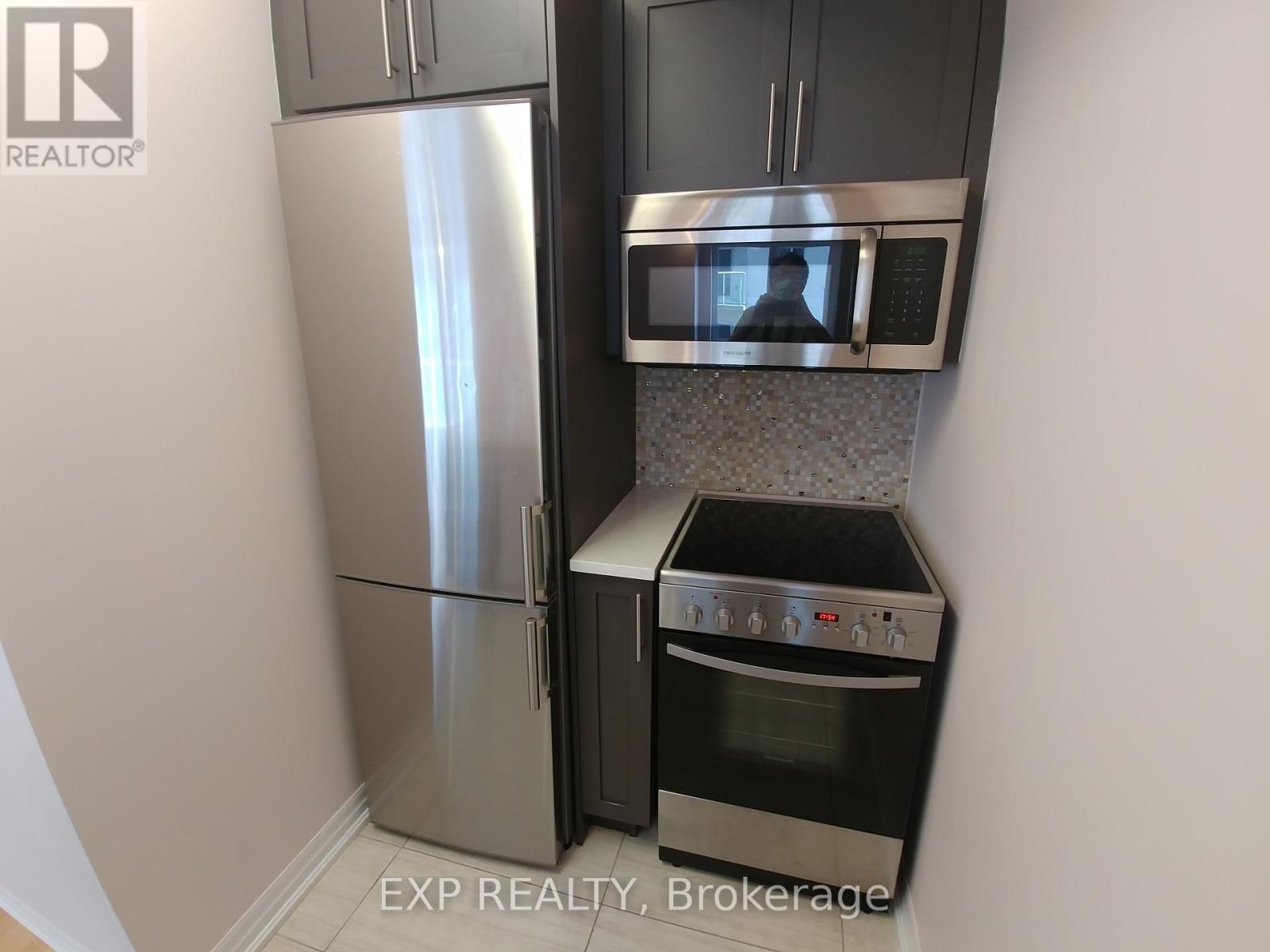 2308 - 195 Besserer Street, Ottawa, Ontario K1N 7J6 - Photo 3 - X12545890