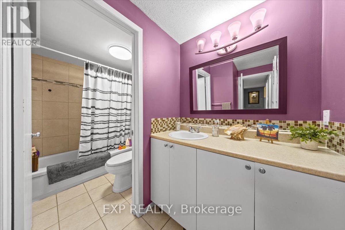 316 - 6434 Bilberry Drive, Ottawa, Ontario  K1C 4P5 - Photo 18 - X12545930