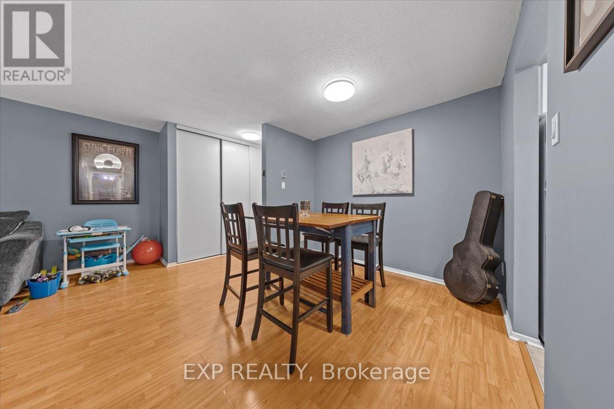 316 - 6434 Bilberry Drive, Ottawa, Ontario  K1C 4P5 - Photo 4 - X12545930