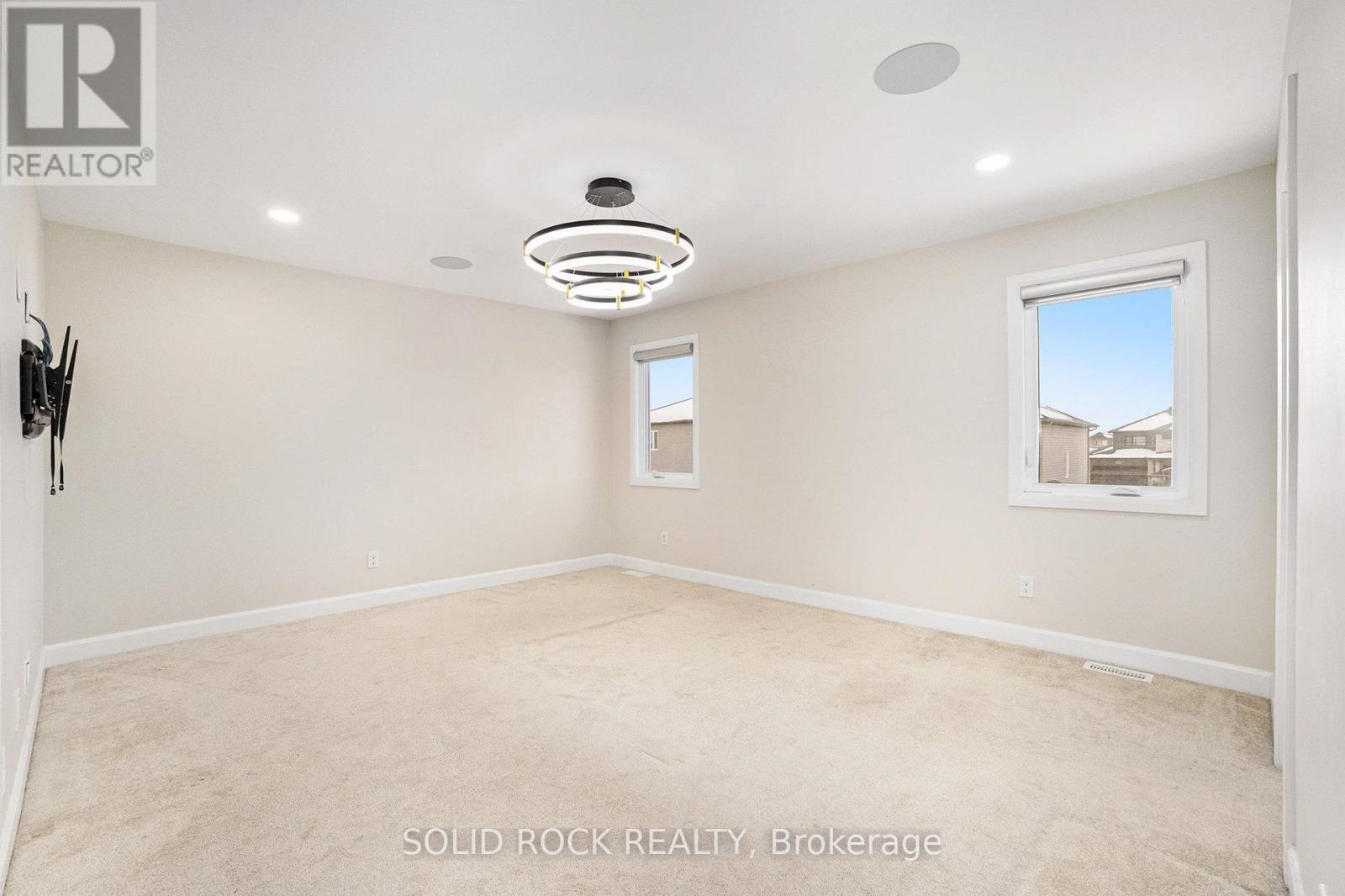 524 Lucent Street, Russell, Ontario K4R 0G3 - Photo 19 - X12545940