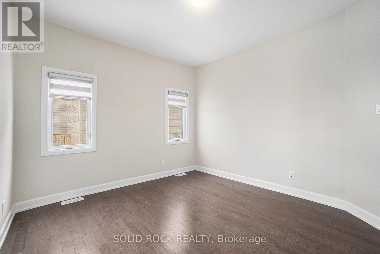 524 Lucent Street, Russell, Ontario K4R 0G3 - Photo 6 - X12545940