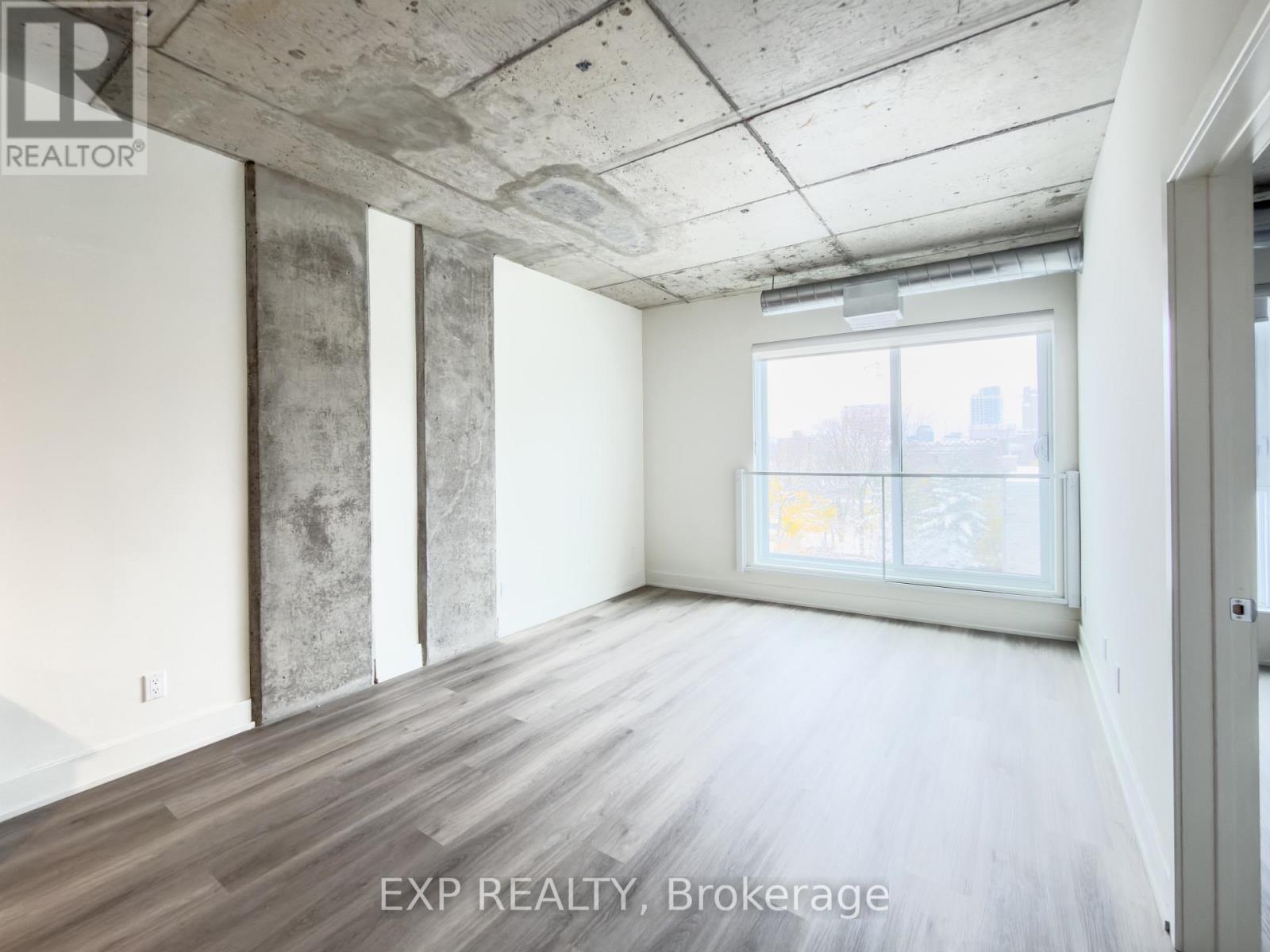 609 - 770 Somerset Street W, Ottawa, Ontario K1R 6P9 - Photo 9 - X12545954