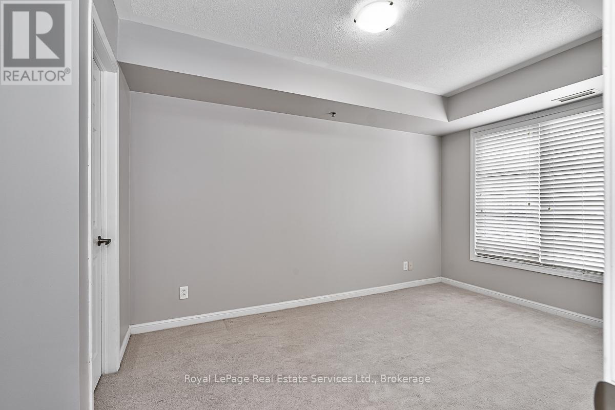 325 - 3070 Rotary Way, Burlington, Ontario  L7M 0H1 - Photo 11 - W12546050
