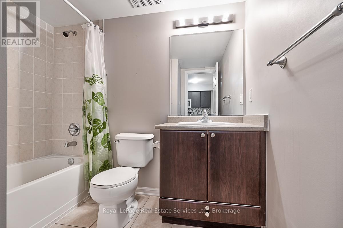 325 - 3070 Rotary Way, Burlington, Ontario  L7M 0H1 - Photo 12 - W12546050