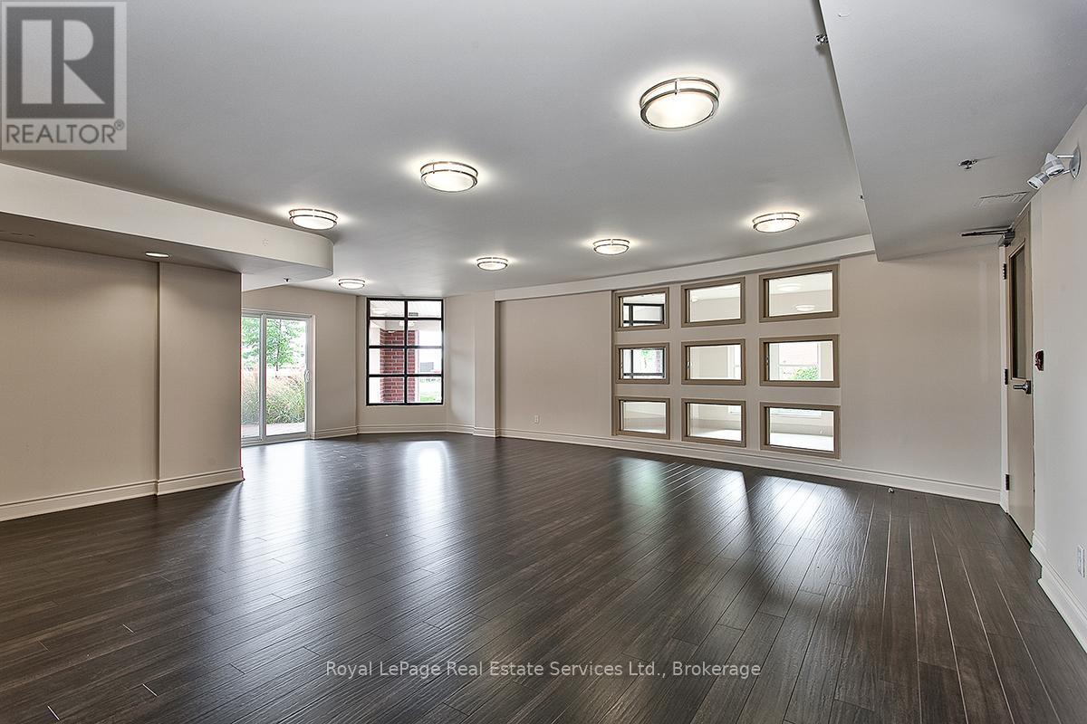 325 - 3070 Rotary Way, Burlington, Ontario  L7M 0H1 - Photo 17 - W12546050