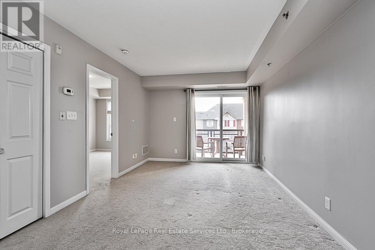 325 - 3070 Rotary Way, Burlington, Ontario  L7M 0H1 - Photo 3 - W12546050
