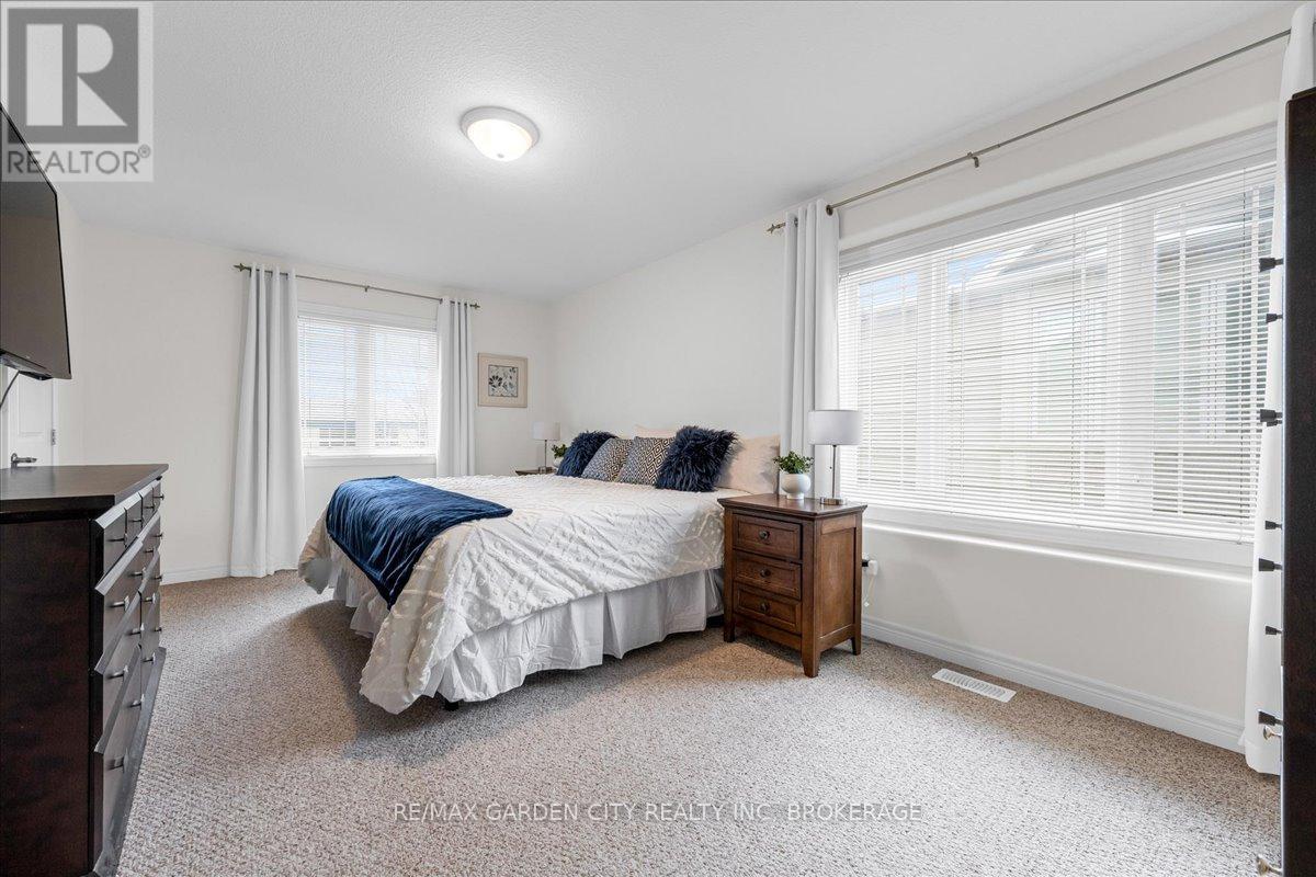 45 Hemlock Way, Grimsby, Ontario  L3M 0A8 - Photo 20 - X12546008