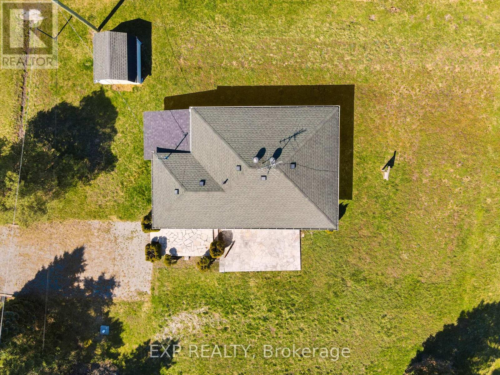 2651 Mcaffee Street, Fort Erie, Ontario  L2A 5M4 - Photo 21 - X12546034