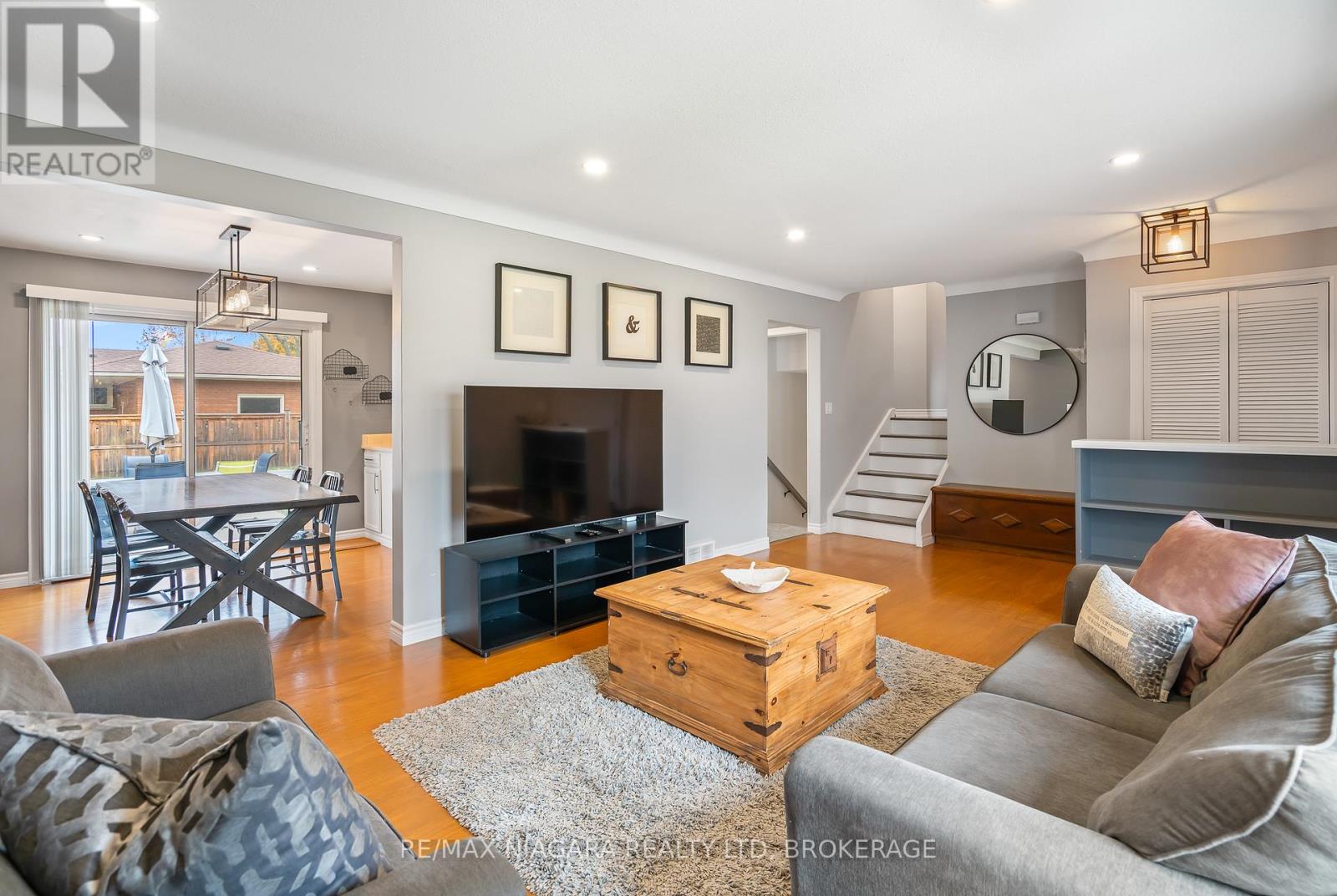 3 Florence Street, St. Catharines, Ontario  L2N 3G5 - Photo 10 - X12546058