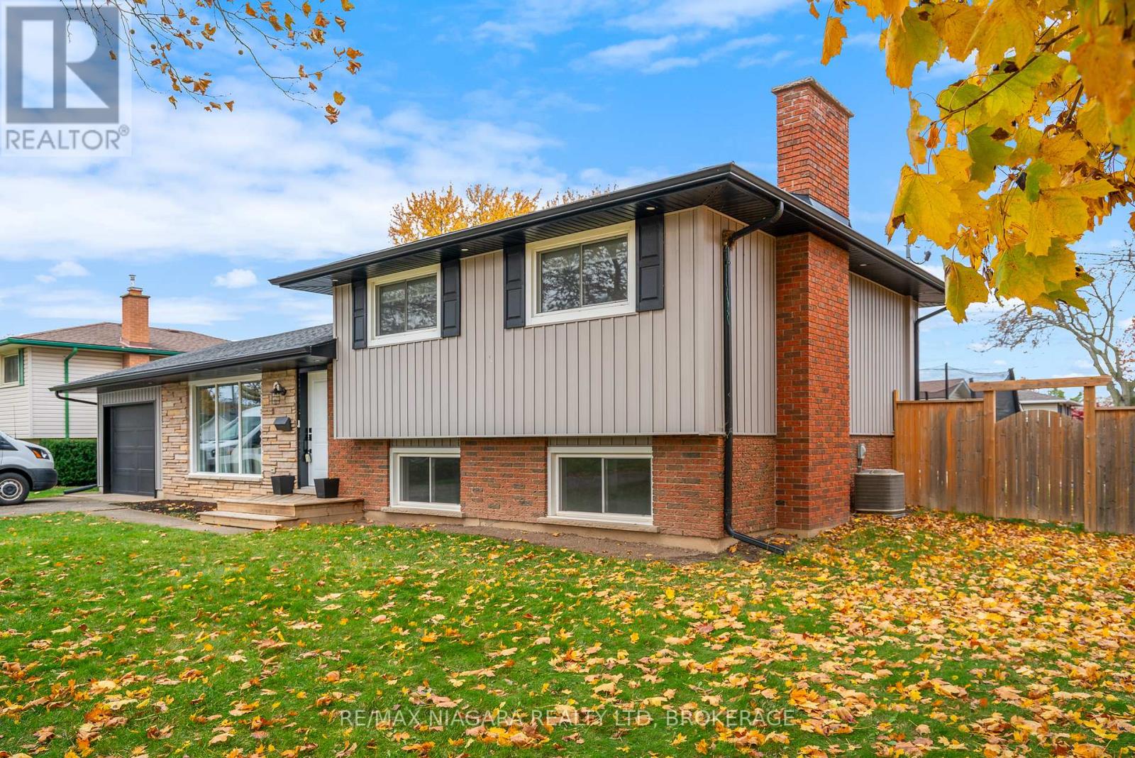 3 Florence Street, St. Catharines, Ontario  L2N 3G5 - Photo 2 - X12546058