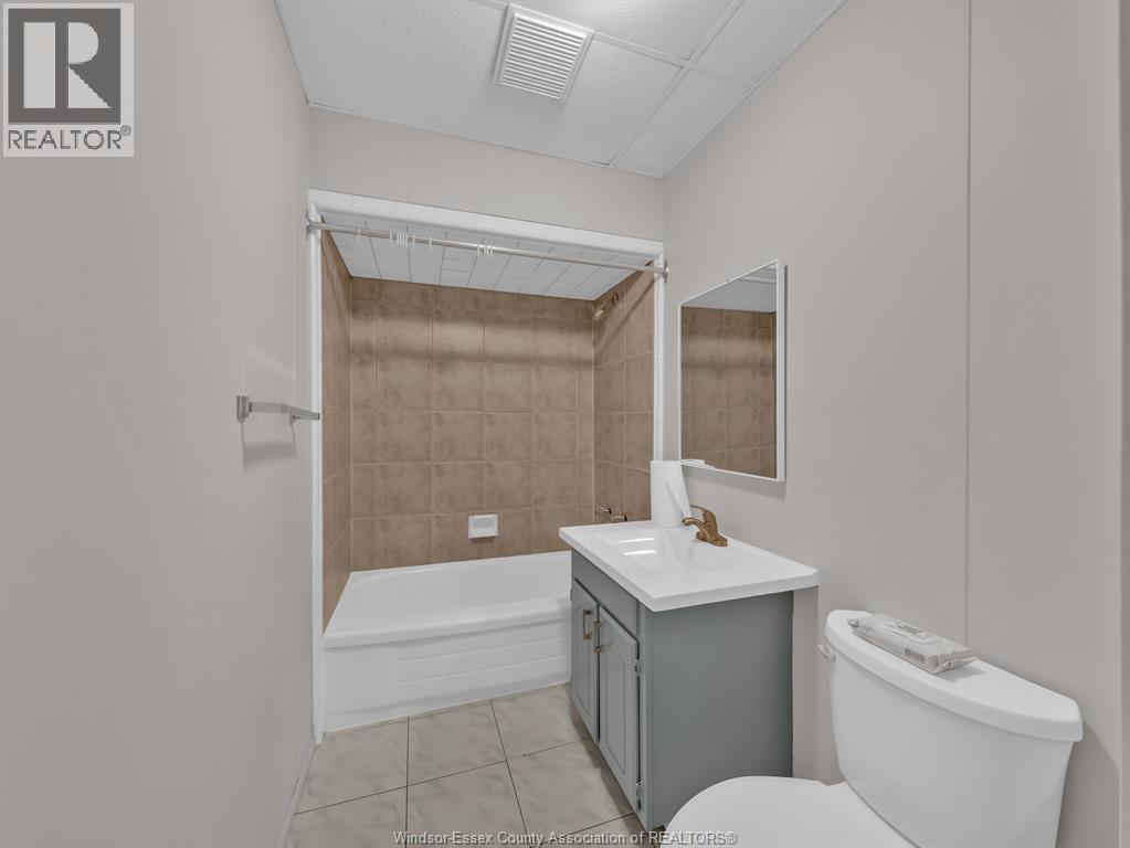 119-121 Hanna Street West, Windsor, Ontario  N8X 1C9 - Photo 32 - 25028857