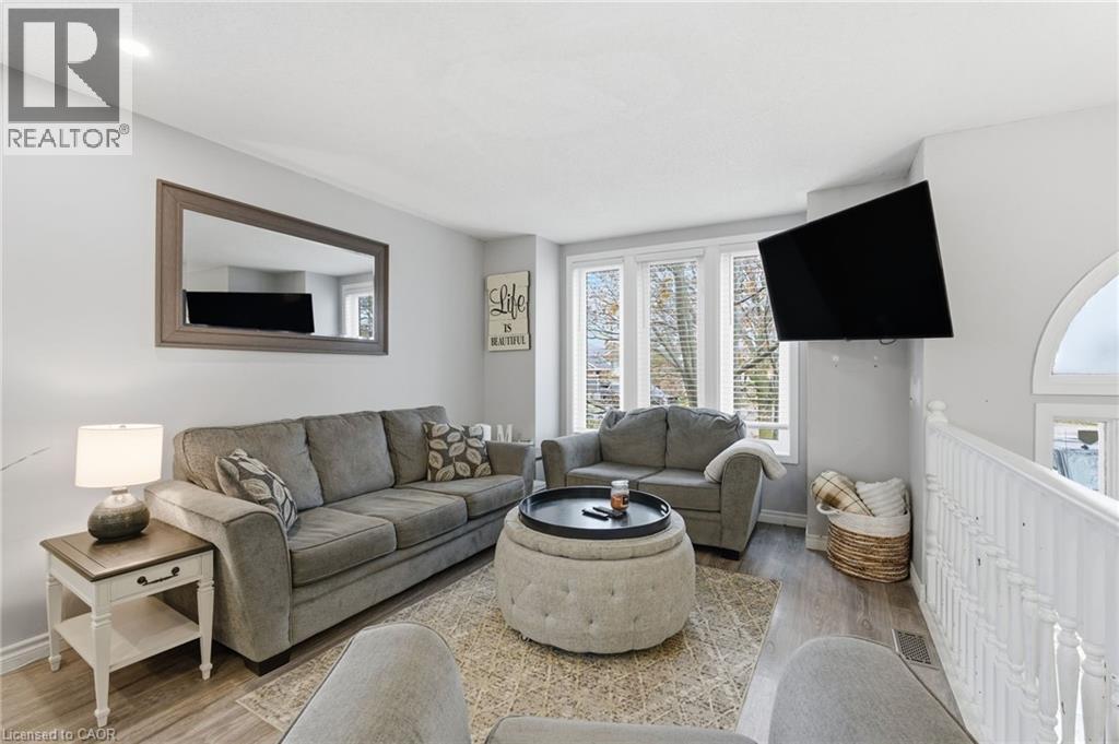 29 Strong Court, Brantford, Ontario N3R 7Y4 - Photo 14 - 40786665