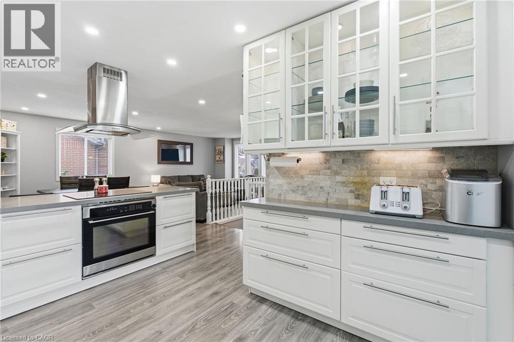 29 Strong Court, Brantford, Ontario N3R 7Y4 - Photo 9 - 40786665