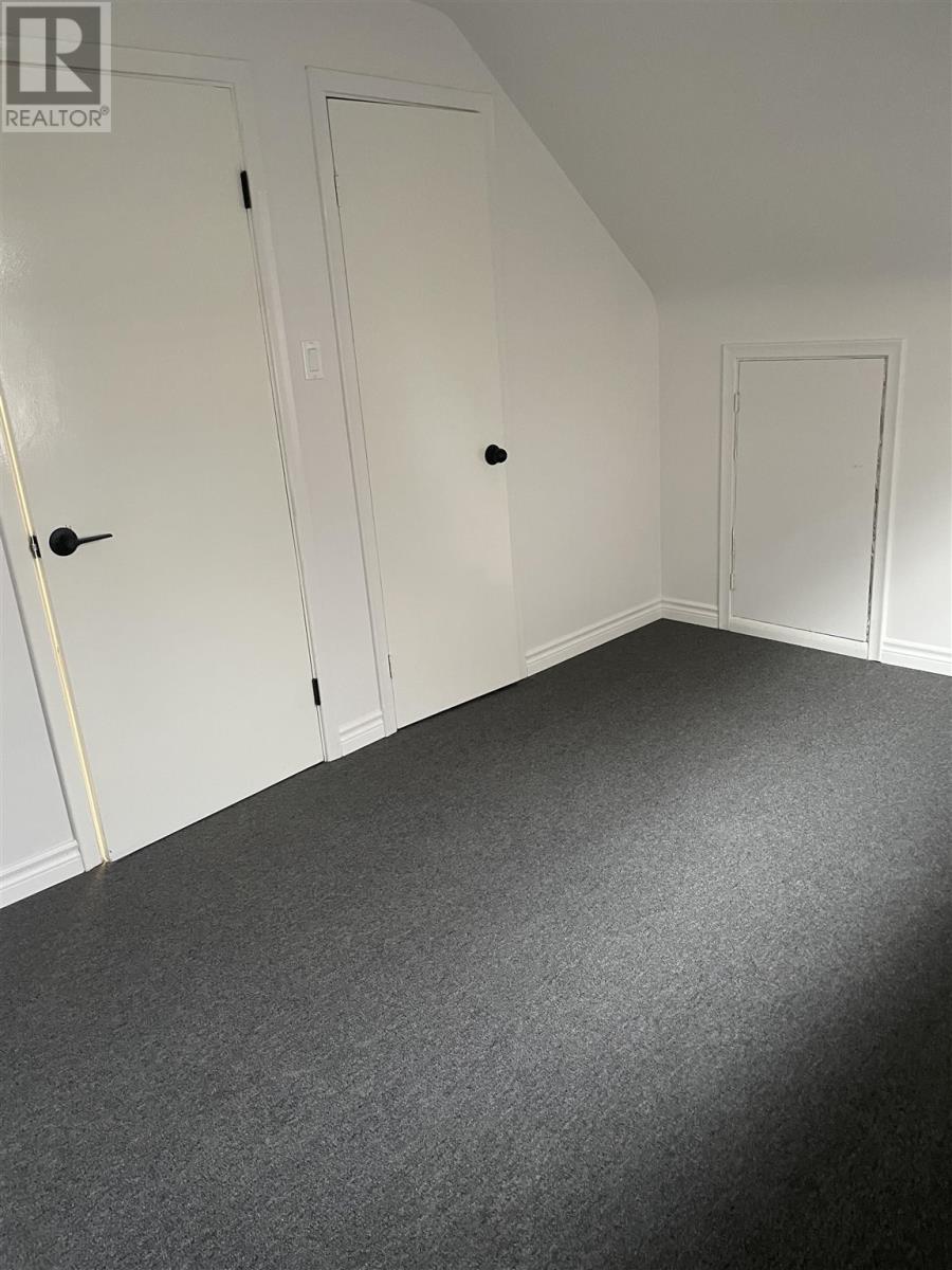 35 Wallace Ter, Sault Ste. Marie, Ontario  P6C 1K2 - Photo 11 - SM252596