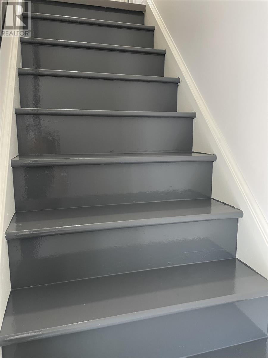 35 Wallace Ter, Sault Ste. Marie, Ontario  P6C 1K2 - Photo 8 - SM252596