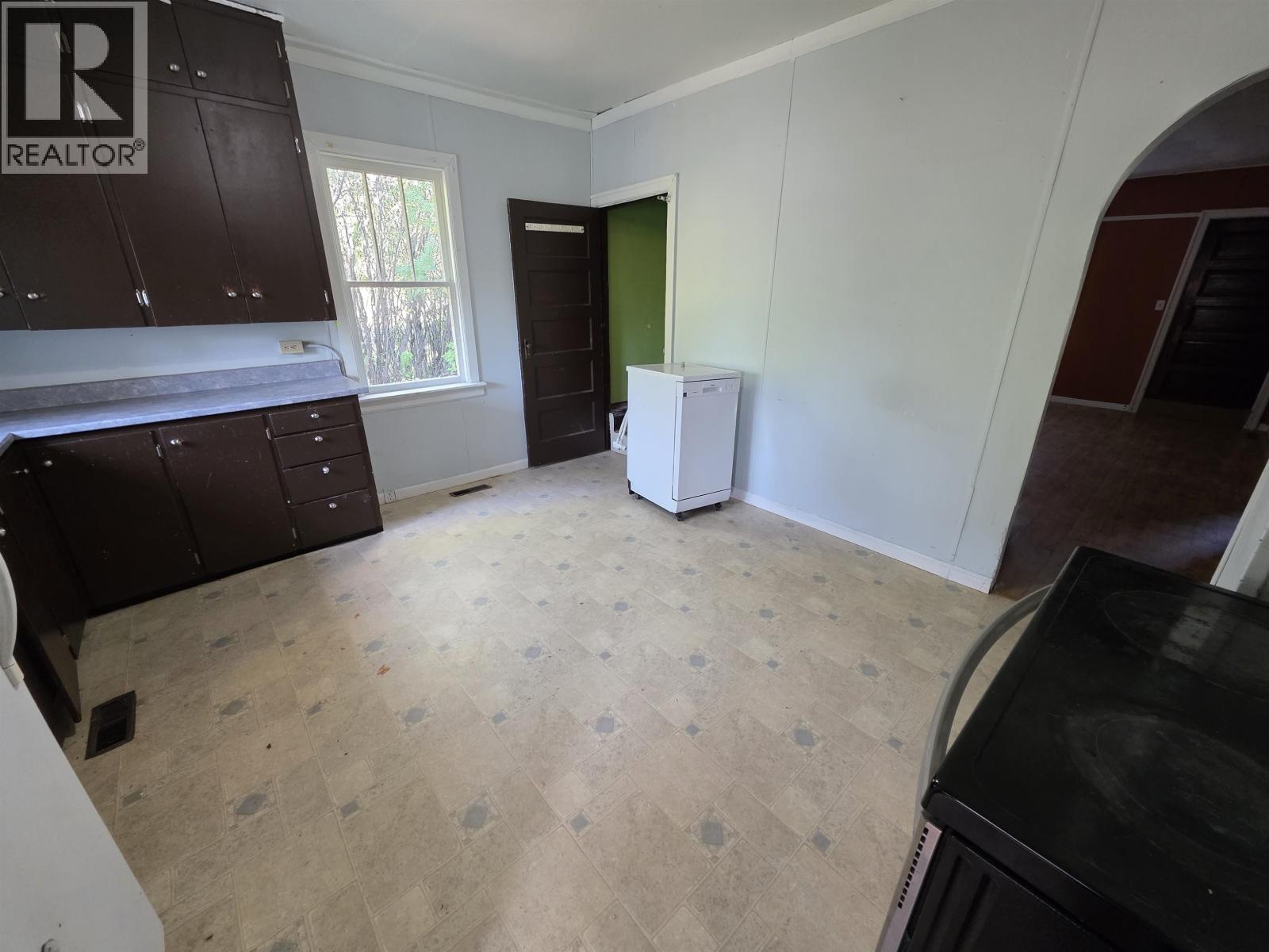 9823 E Birch Avenue, Taylor, British Columbia  V0C 2K0 - Photo 6 - R3044116