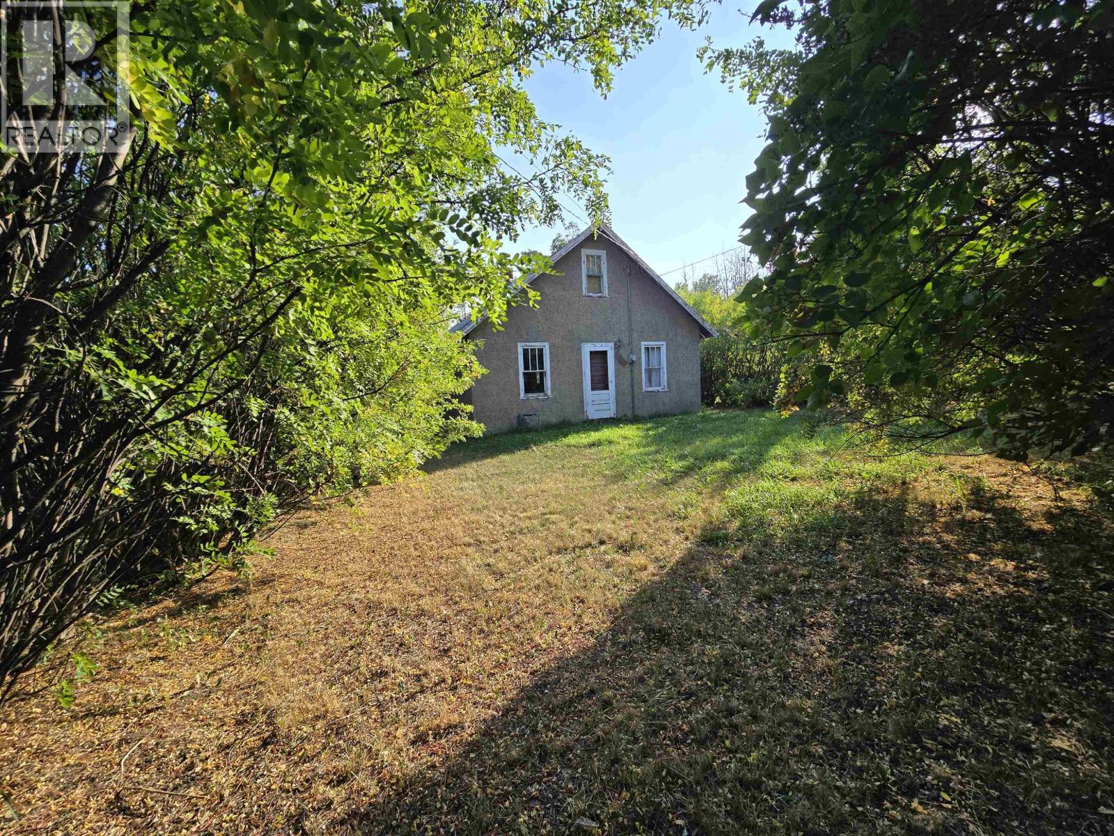 9823 E BIRCH AVENUE, Taylor, British Columbia