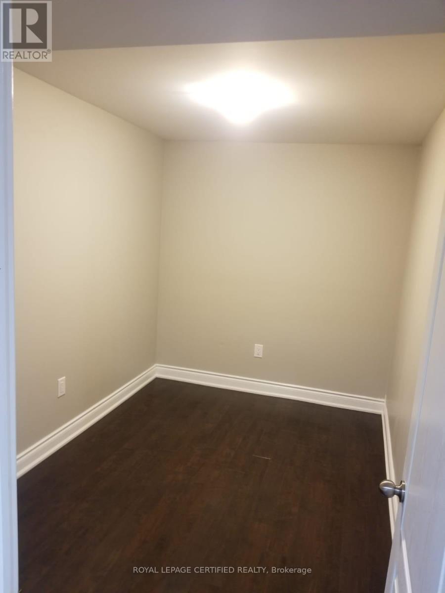 36 Wasaga Road, Brampton, Ontario  L6X 3B1 - Photo 2 - W12545794