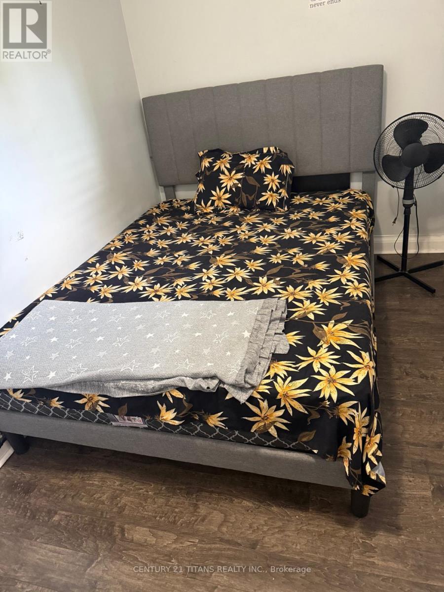 29 Mercer Drive, Brampton, Ontario  L6X 1B5 - Photo 7 - W12545796