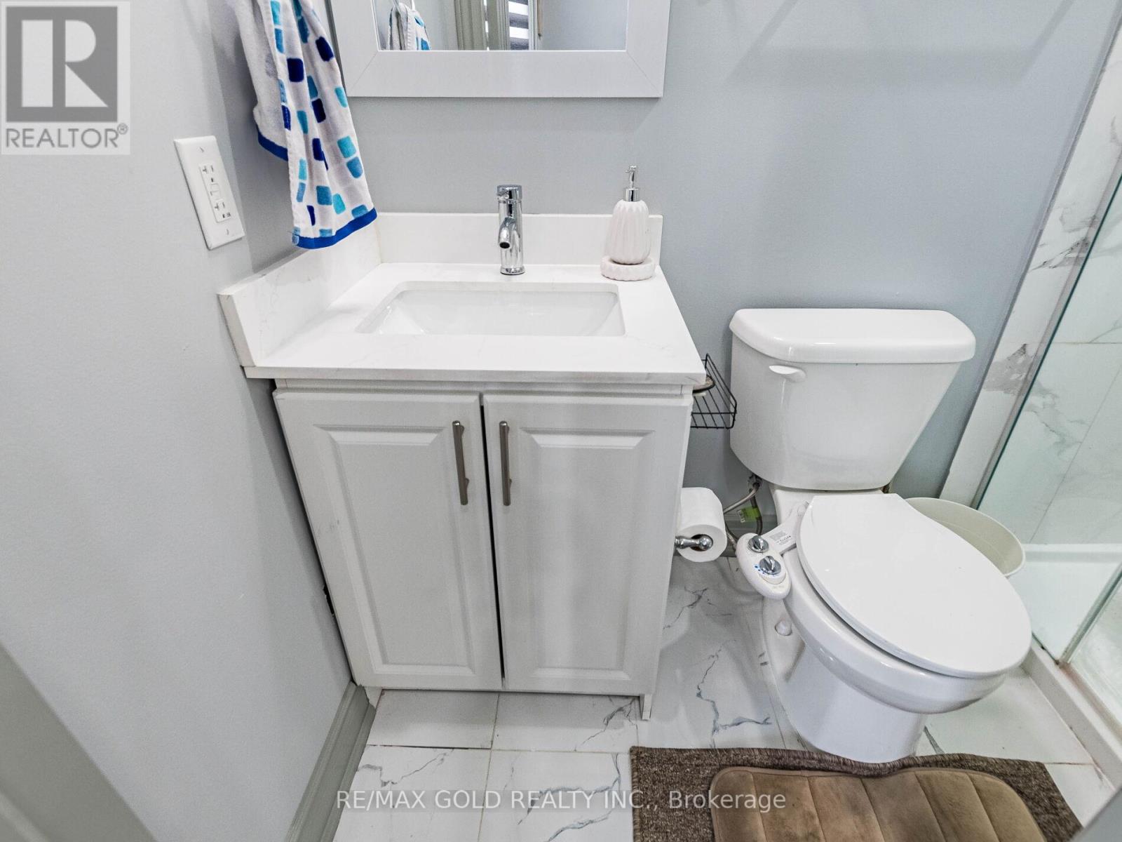 38 Aintree Crescent, Brampton, Ontario  L6T 2T3 - Photo 28 - W12545800