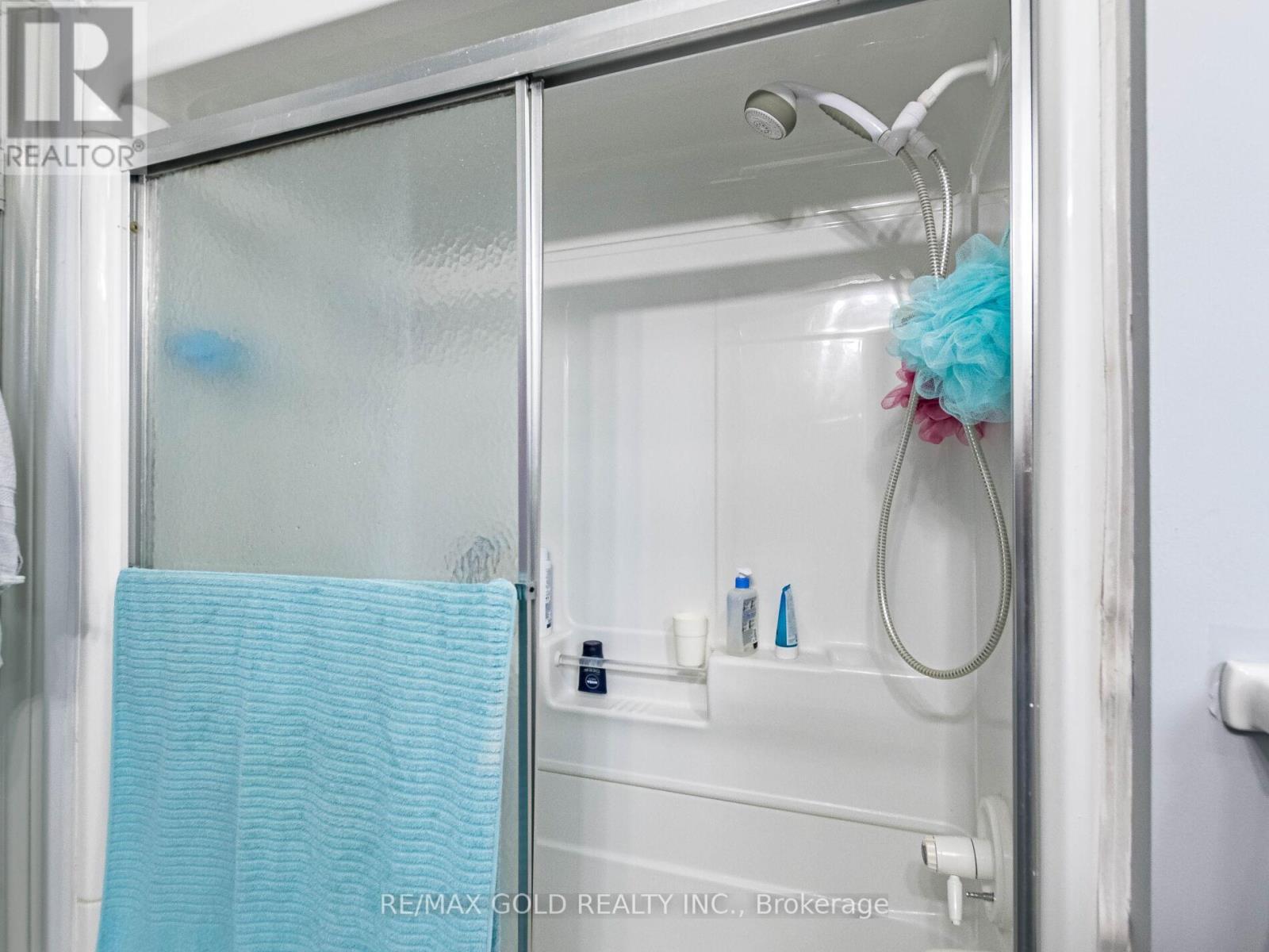 38 Aintree Crescent, Brampton, Ontario  L6T 2T3 - Photo 43 - W12545800