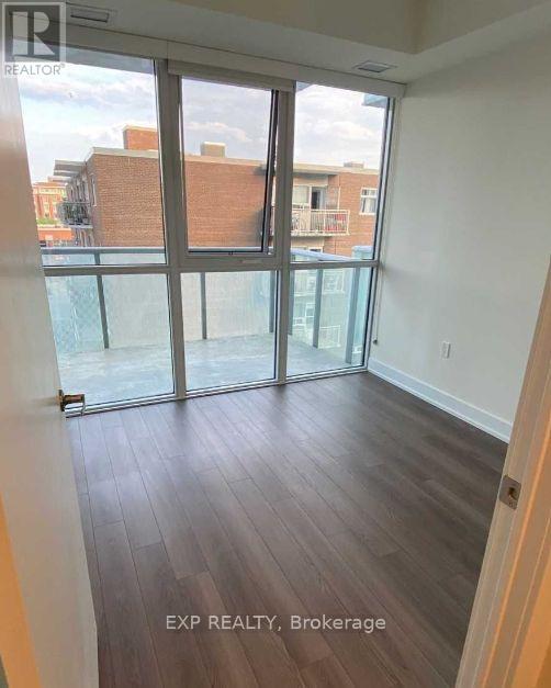 305 - 8 Ann Street, Mississauga, Ontario  L5G 3E6 - Photo 8 - W12545812