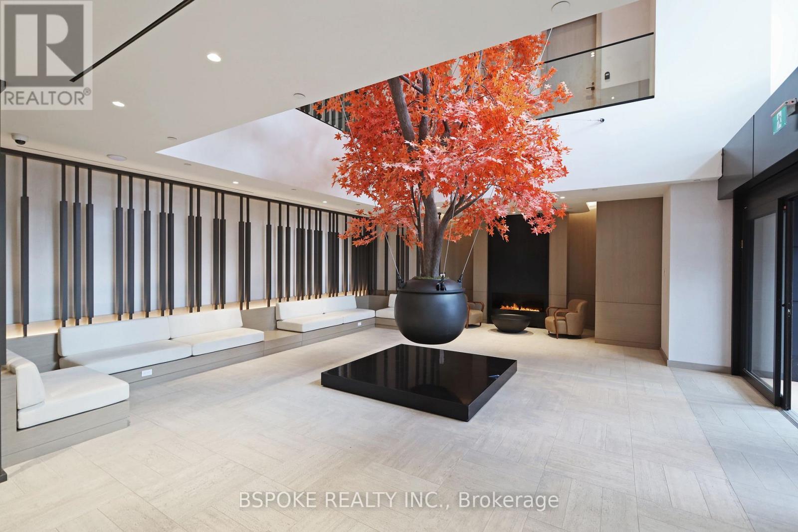 3402 - 4015 The Exchange, Mississauga, Ontario  L5B 0N9 - Photo 2 - W12545860