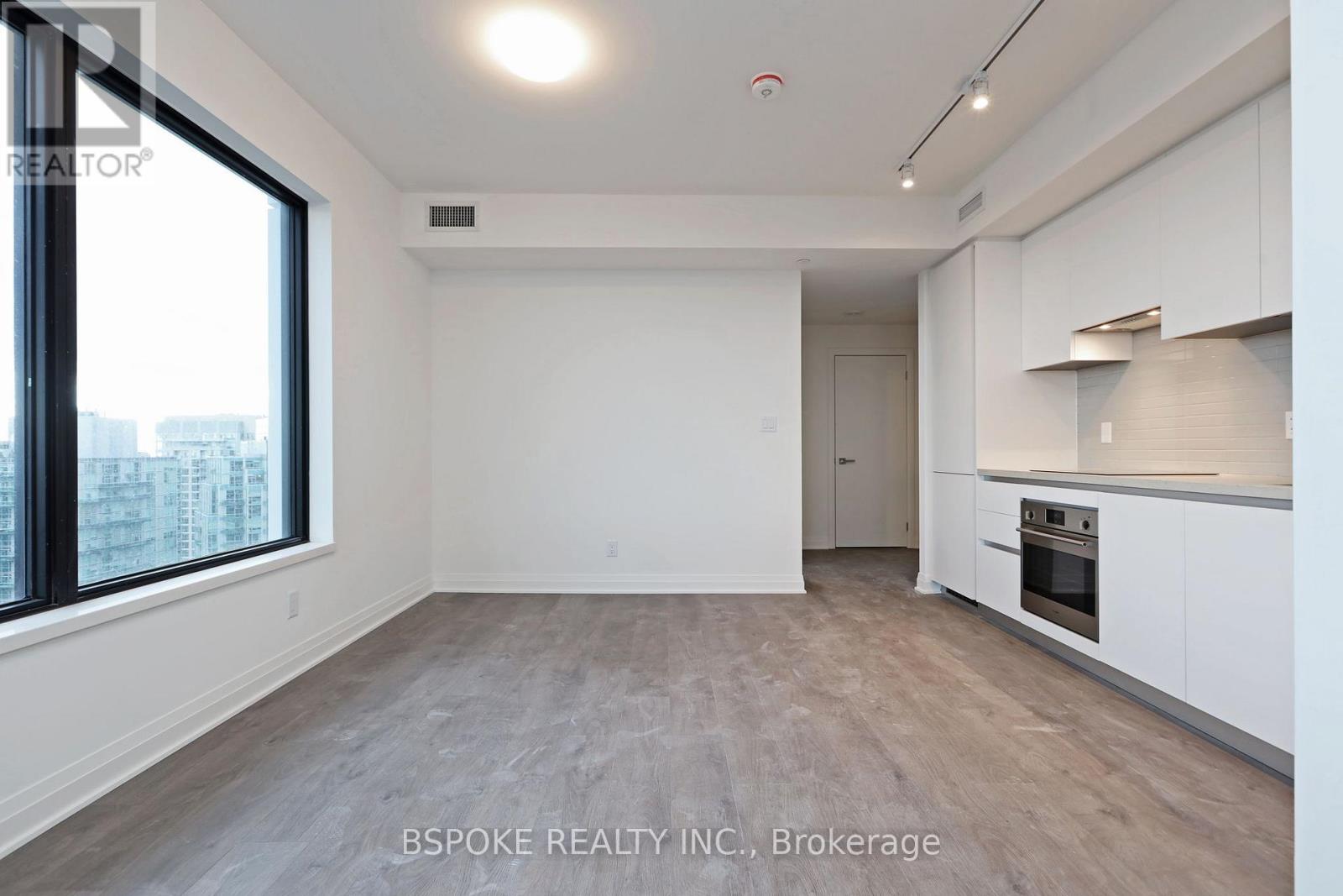 3402 - 4015 The Exchange, Mississauga, Ontario  L5B 0N9 - Photo 7 - W12545860