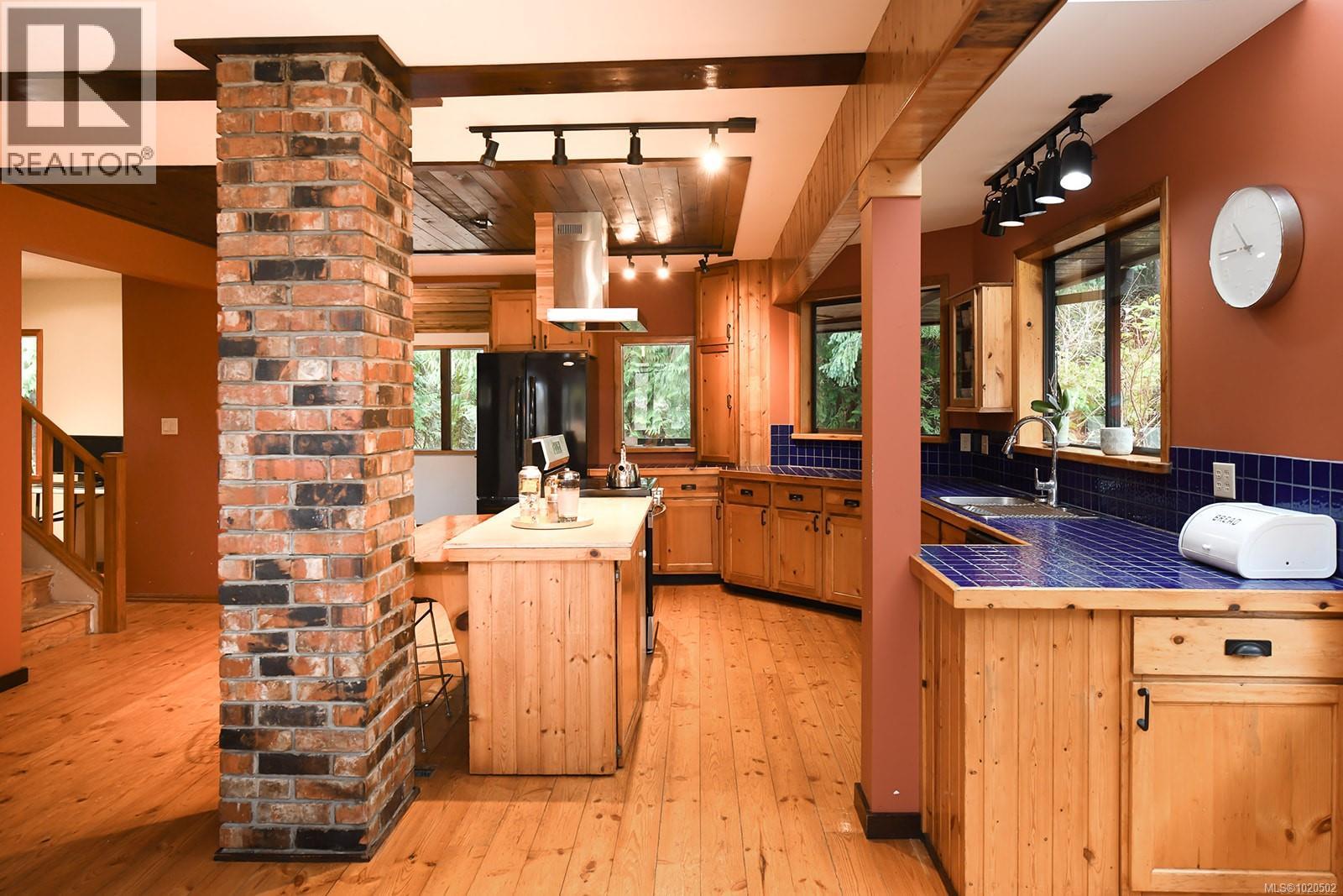 3274 Grant Rd, Courtenay, British Columbia  V9N 9P7 - Photo 10 - 1020502