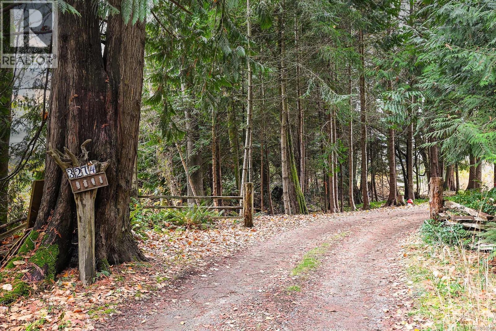 3274 Grant Rd, Courtenay, British Columbia  V9N 9P7 - Photo 1 - 1020502