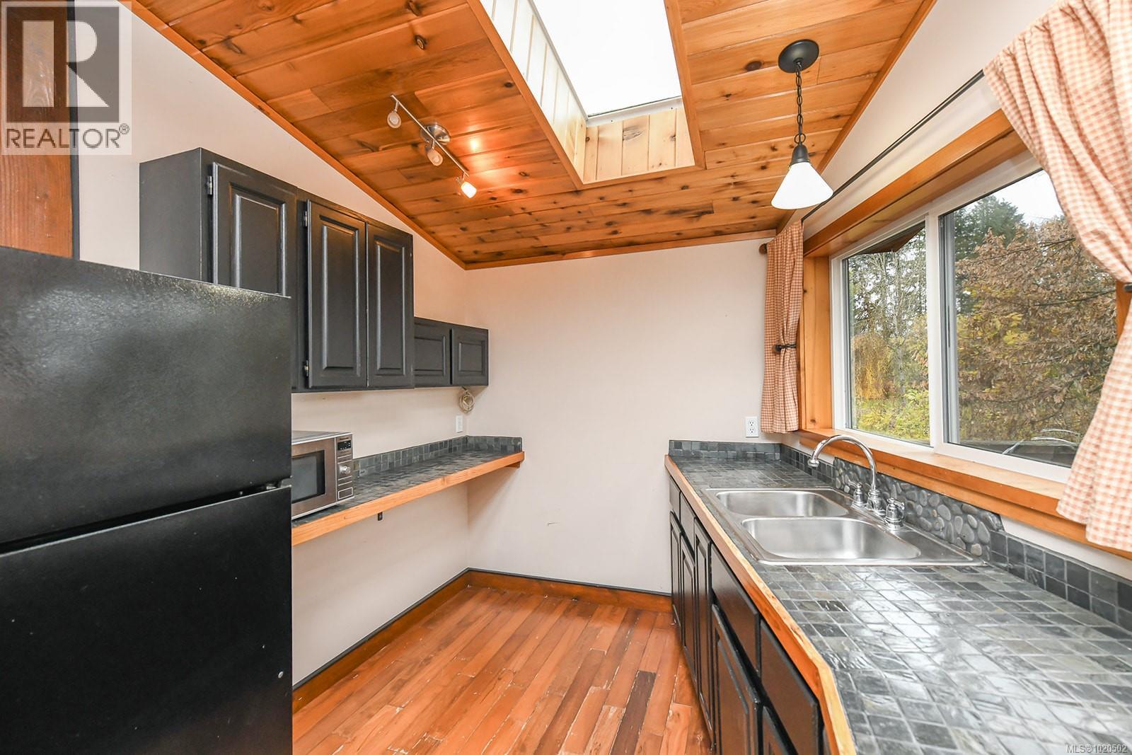 3274 Grant Rd, Courtenay, British Columbia  V9N 9P7 - Photo 50 - 1020502