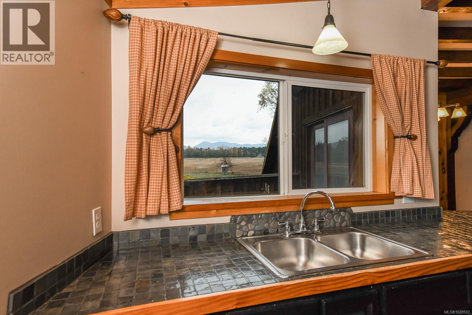 3274 Grant Rd, Courtenay, British Columbia  V9N 9P7 - Photo 49 - 1020502