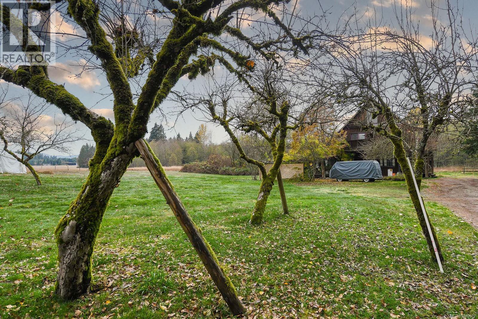 3274 Grant Rd, Courtenay, British Columbia  V9N 9P7 - Photo 79 - 1020502