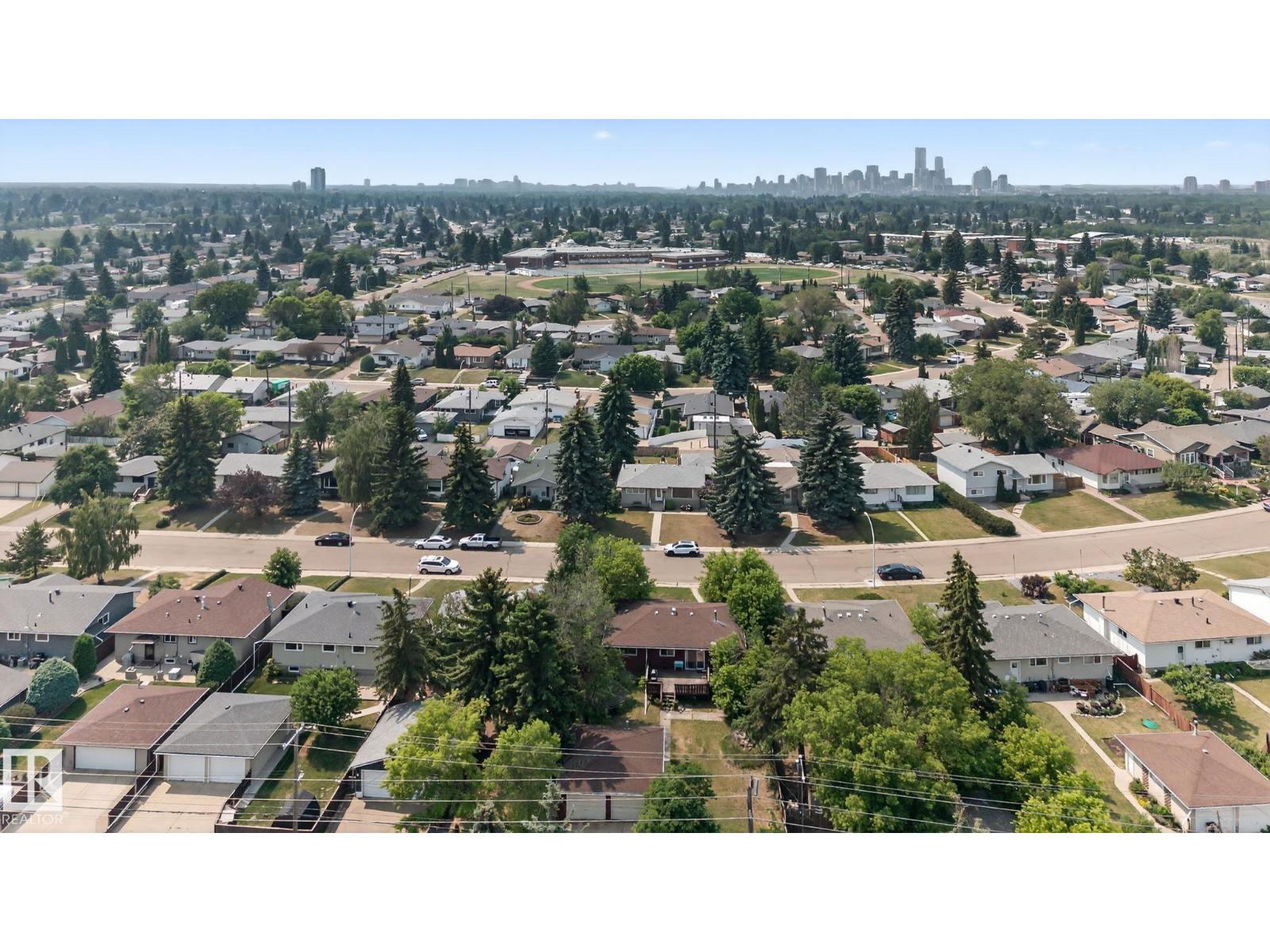 9603 52 St Nw, Edmonton, Alberta  T6B 1G8 - Photo 7 - E4465752