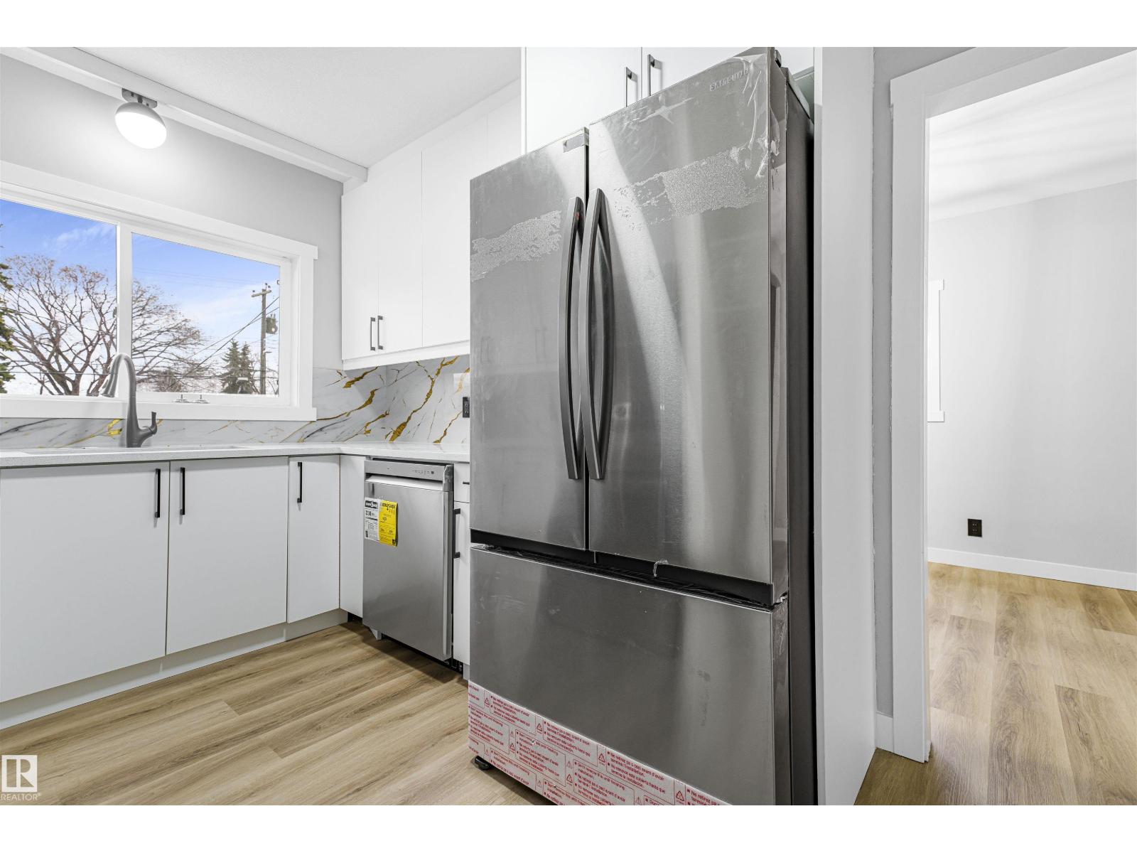 Unknown Address, ,    - Photo 11 - E4465753