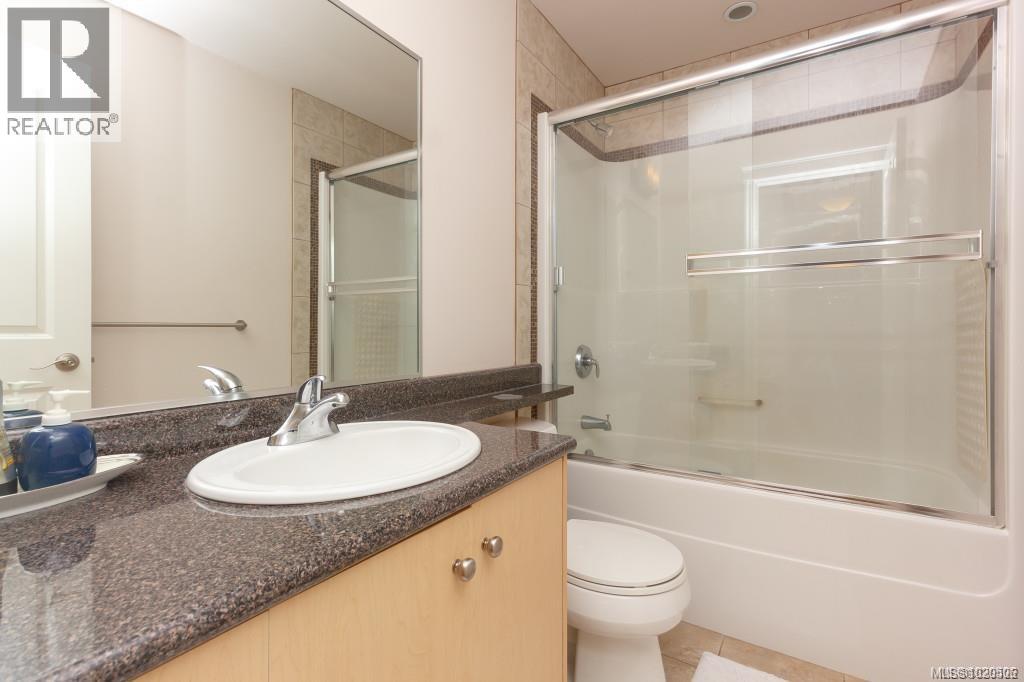 5173 Lochside Dr, Saanich, British Columbia  V8Y 2G4 - Photo 29 - 1020506