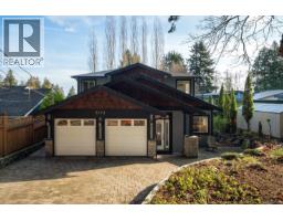5173 Lochside Dr Cordova Bay